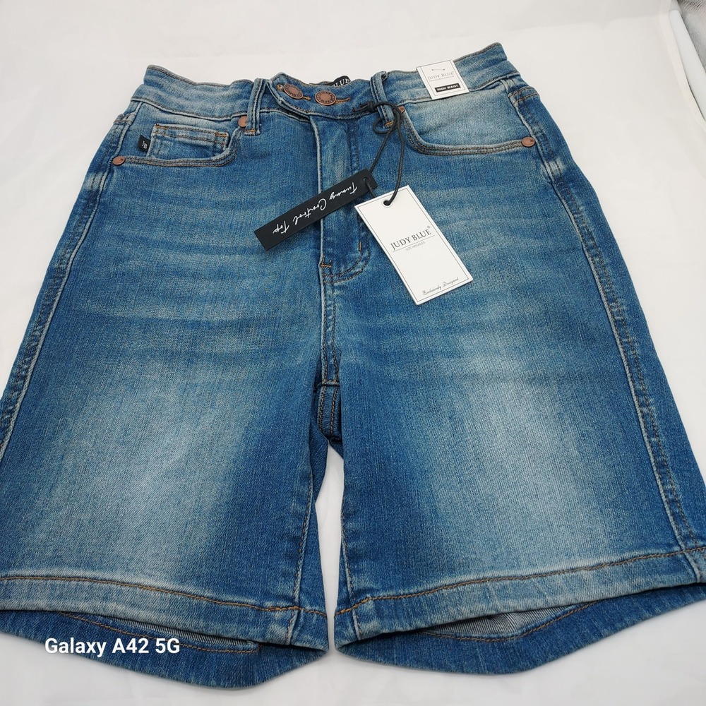 Judy Blue High Waist Tummy Control Denim Shorts Medium Wash JB150269 MD Womens S